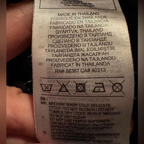 ADIDAS X UNIVERSAL STANDARD 3-STRIPES 7/8 TIGHTS BLACK - Picture 8 of 9